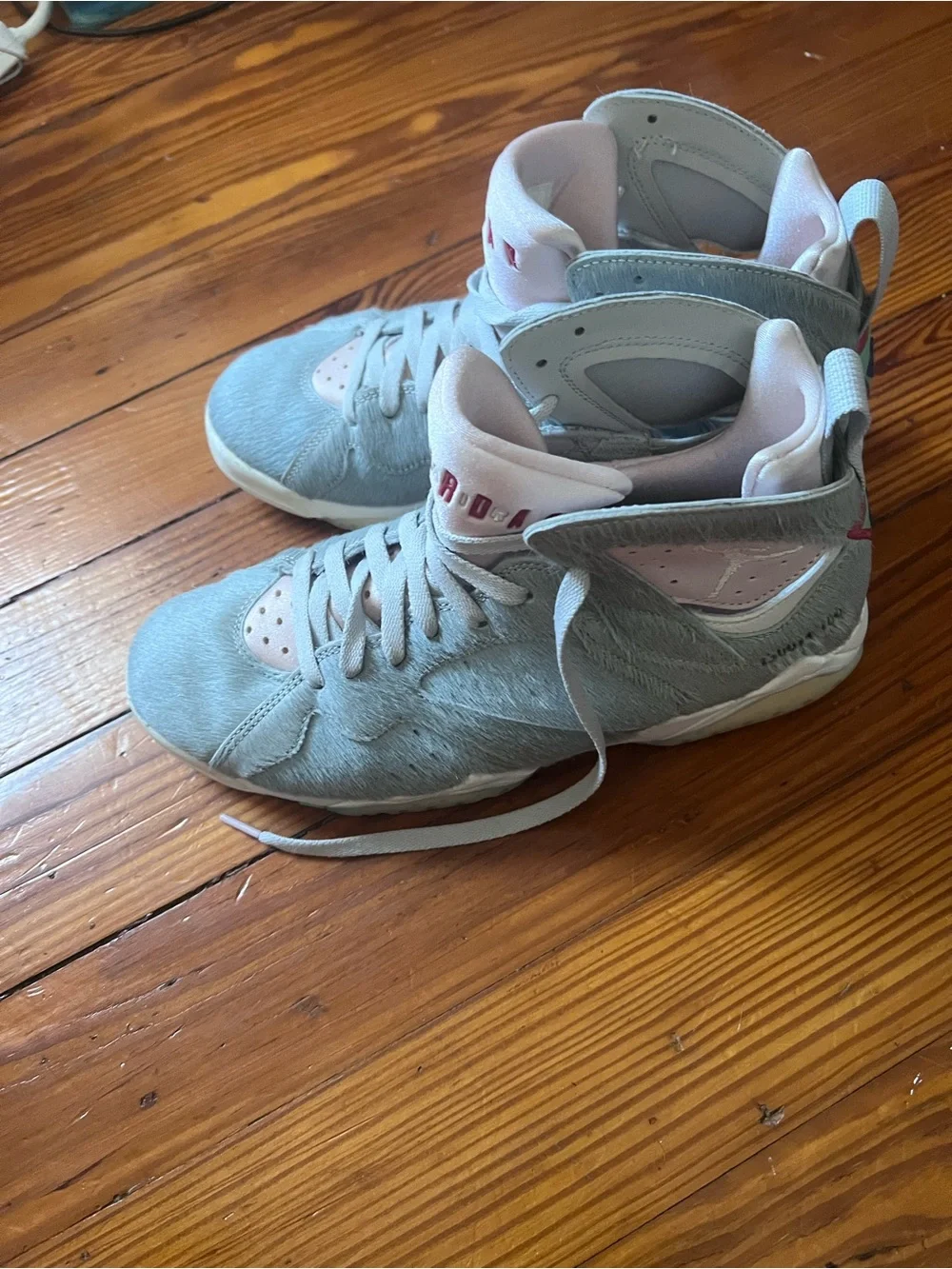 Jordan 7 Retro SE ‘Hare 2.0’ in Sage Green and Pink